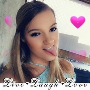 Meet your Posher, Carley